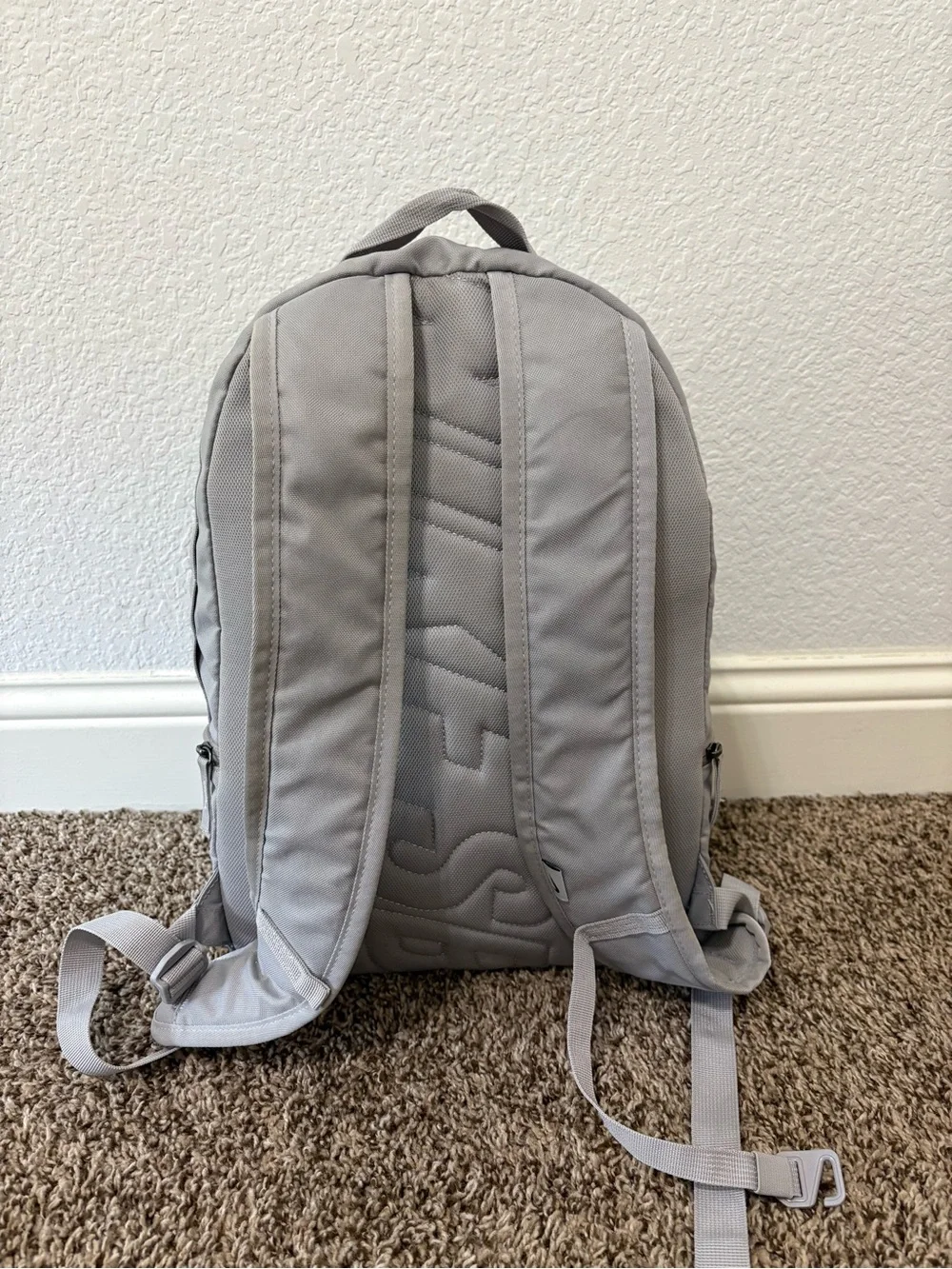 Nike SB Icon Two-Tone Gray Men’s Backpack